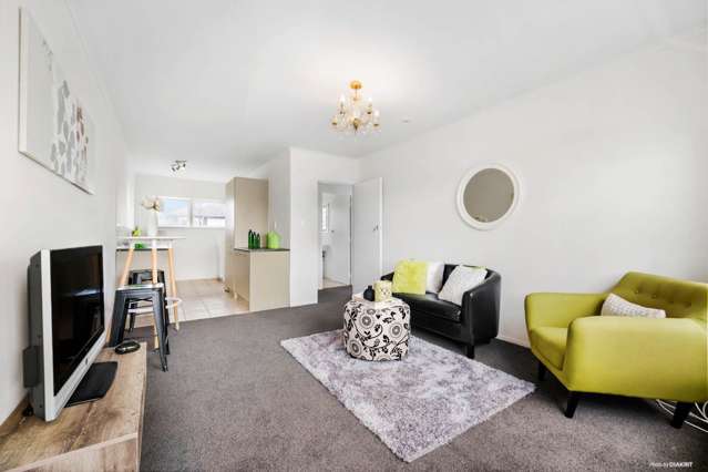 8/87 Wallace Road Papatoetoe_1