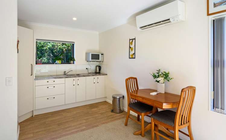 137 Weggery Drive Waikanae Beach_21