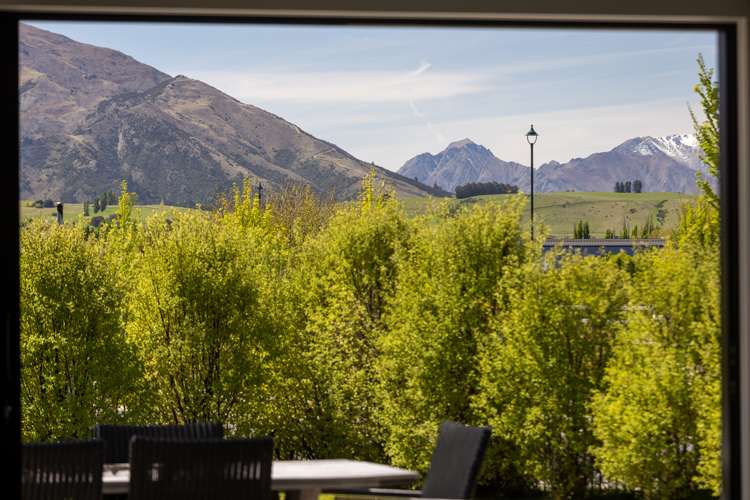 1 Sorrel Street Albert Town_8