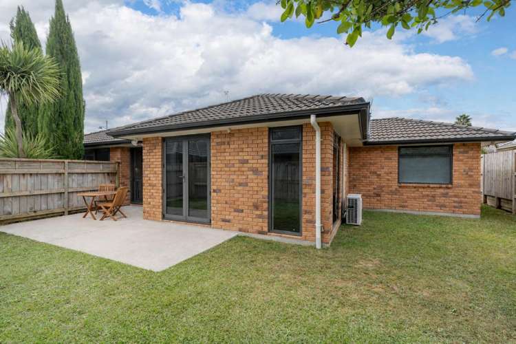 14 St Johns Avenue Hamilton East_13