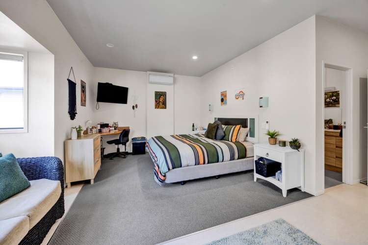 32 Fox Street Opunake_19