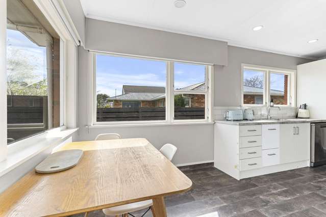 18 Riversdale Drive Merrilands_4