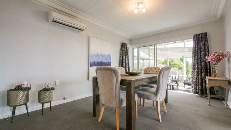 131 Hillhead Road Corstorphine_3