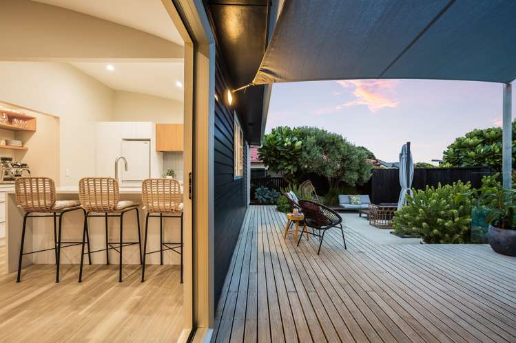 141 Field Way Waikanae Beach_16