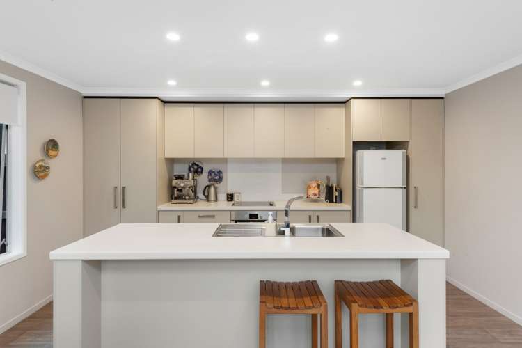 15 Capstan Close Pyes Pa_10