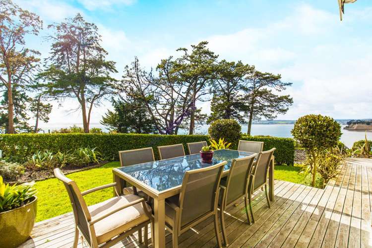 60 Marine Parade Mellons Bay_5