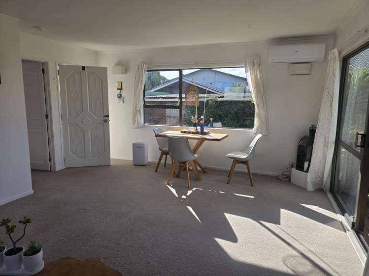 1/8 Staveley Avenue Mount Roskill_6