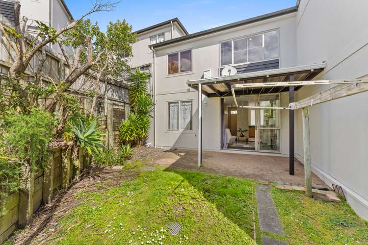 2/6 Nimstedt Avenue Oteha_14