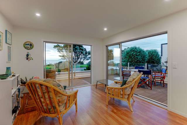 100 Marine Parade Paraparaumu Beach_4