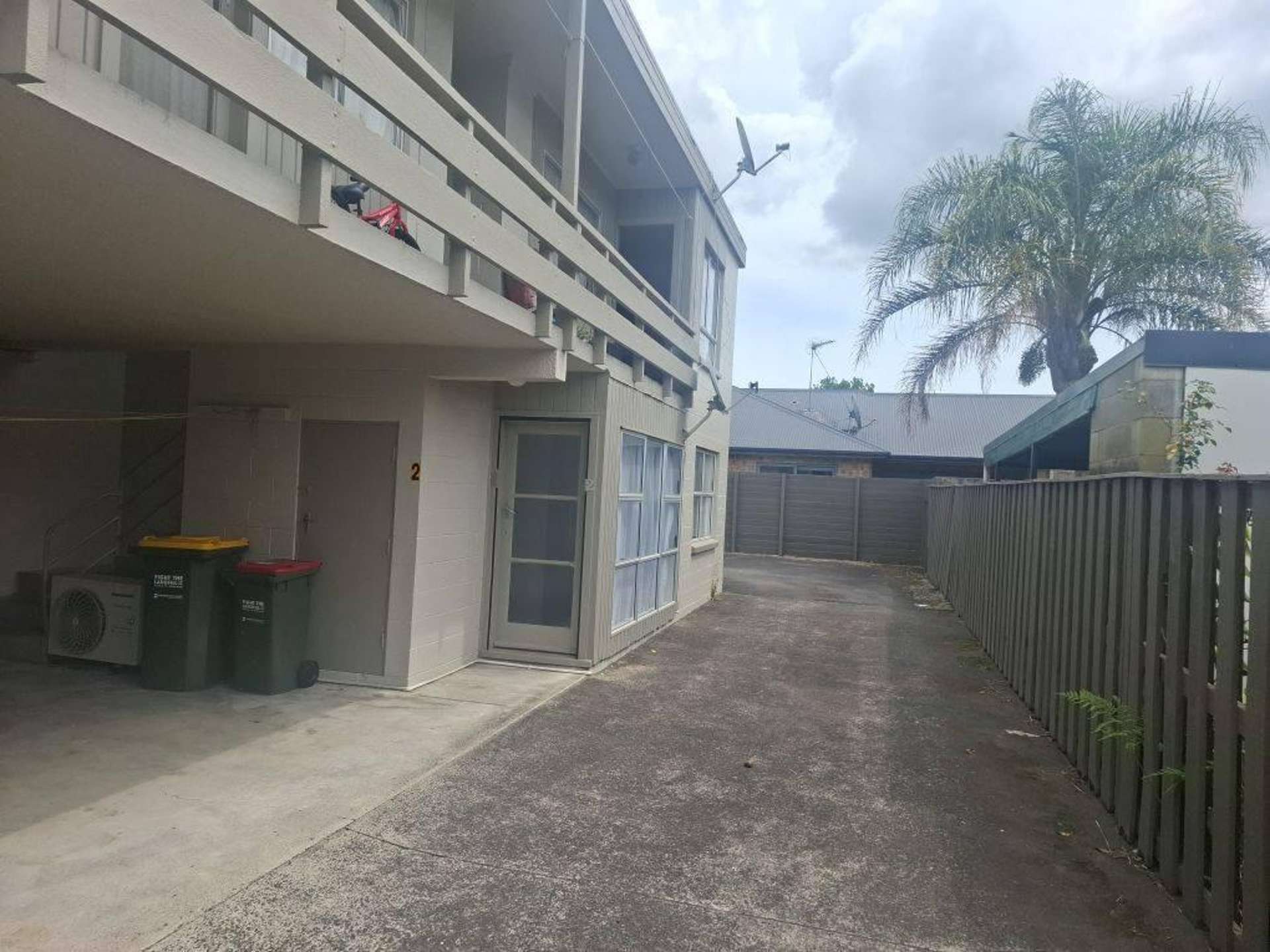 2/81 Firth Street 1074_0