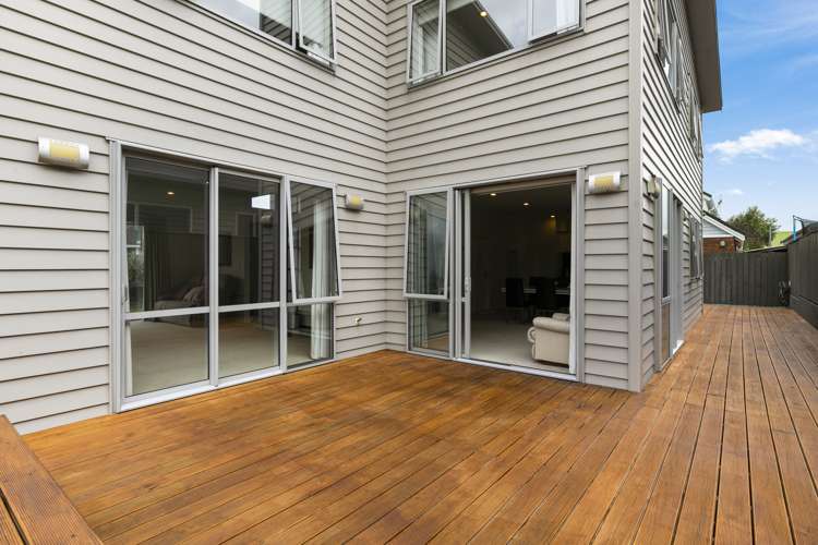 60 Whites Line West Woburn_19