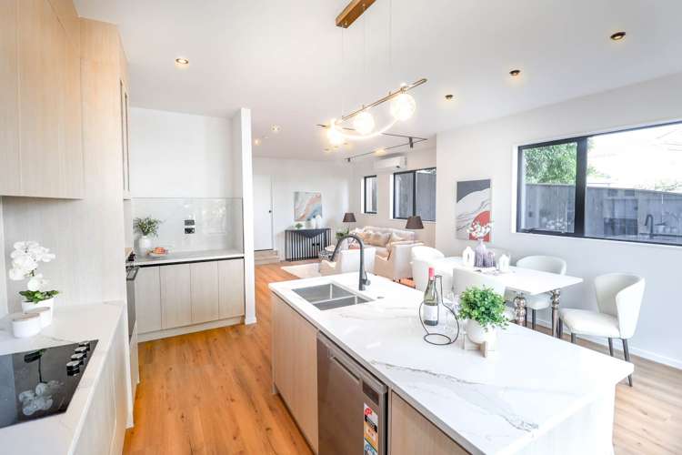 2/6 Broadview Place_1