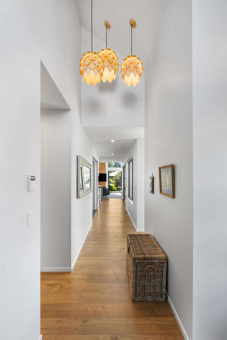 32 Carnaveron Drive Lincoln_6