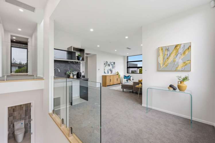 23 Sorrel Crescent Bucklands Beach_16