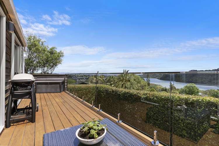 2/36 Pemberton Avenue Bayview_3