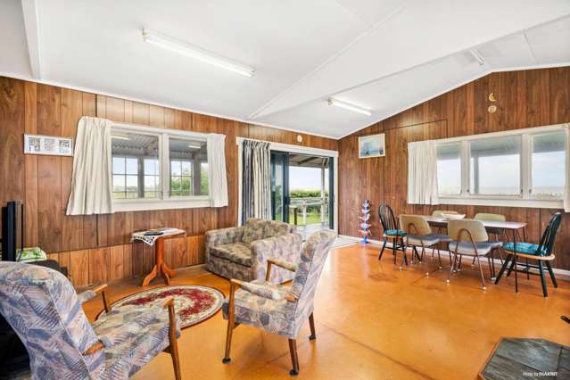 1079 East Coast Road Whakatiwai_2