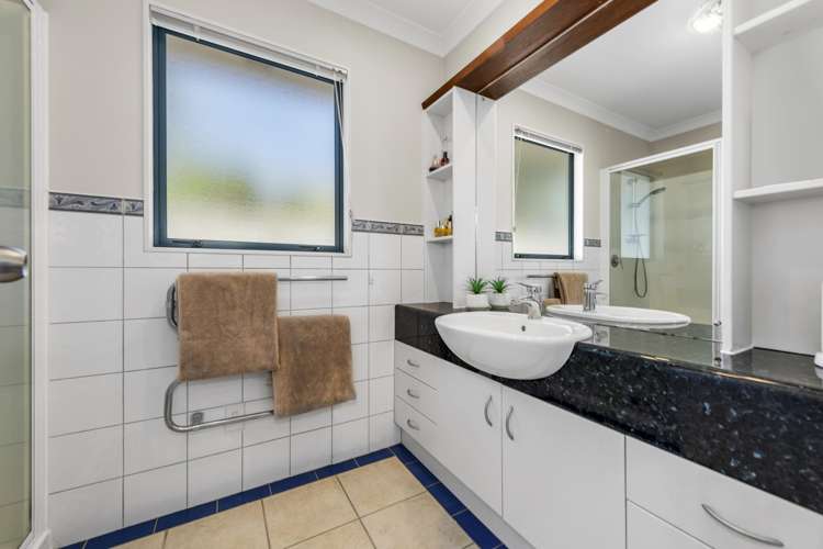 6 Lansell Drive East Tamaki Heights_18