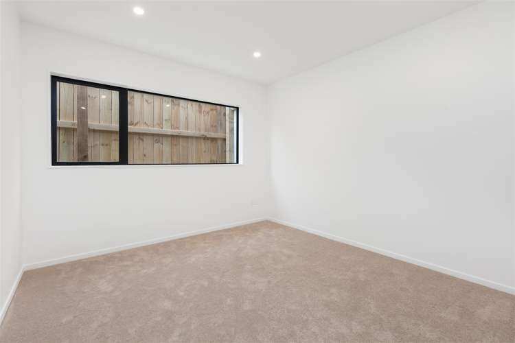 8a Ringi Lane Orewa_12