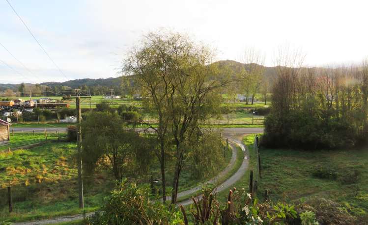 29 Hattie Street Reefton_14