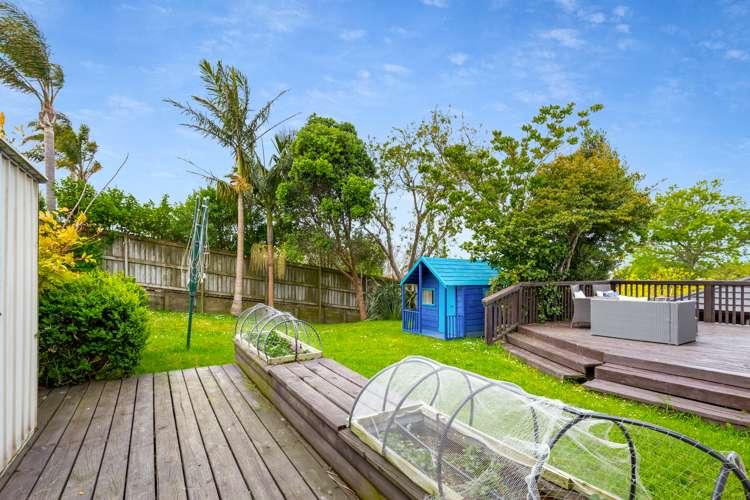 116 Whangaparaoa Road Red Beach_11