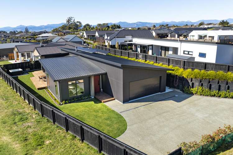 64 Les Wakefield Road Mapua_23