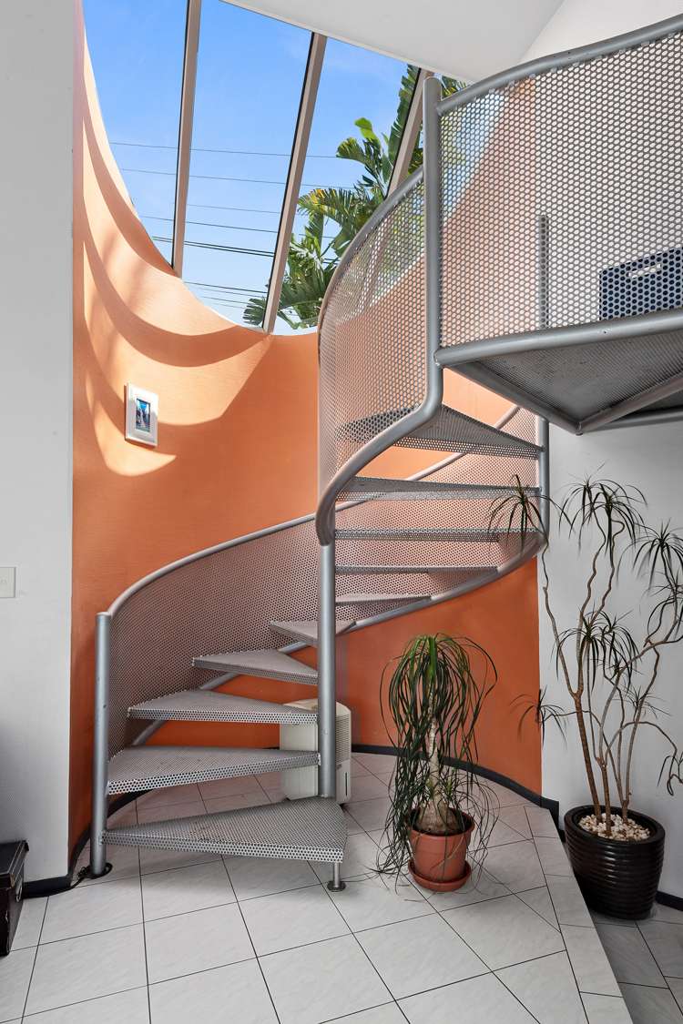 300 Beach Road Onerahi_26