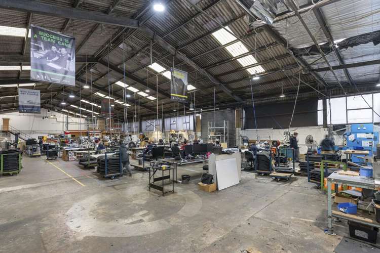 3 Bancroft Crescent Glendene_19