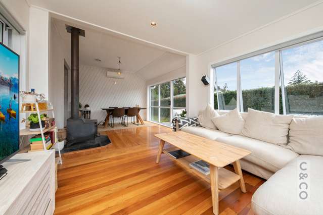 49 Cambridge Road Riverhead_3