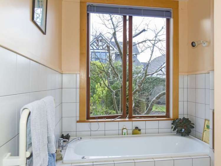 23 Golf Road Heretaunga_13