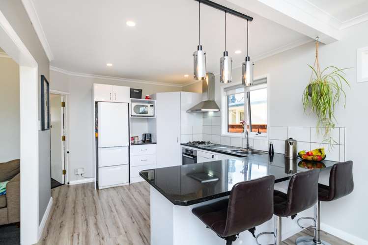 29 Aberdeen Avenue Takaro_2