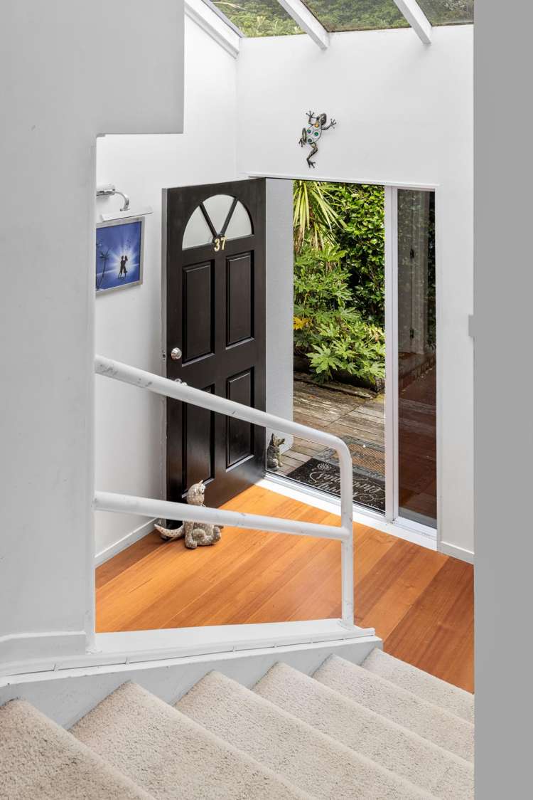 37 Vista Motu Red Beach_11