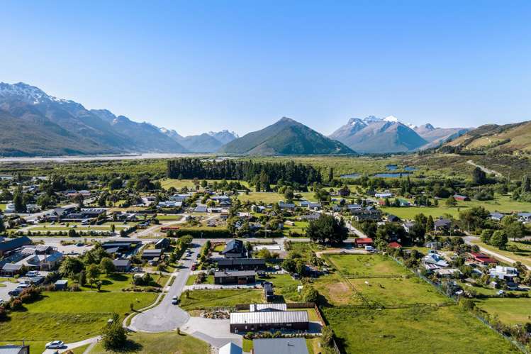 9 Old Dairy Close Glenorchy_29