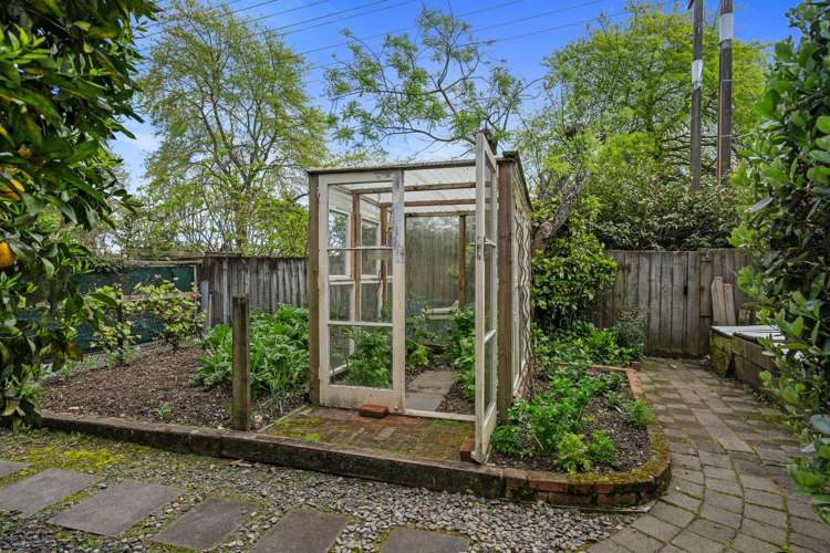 8a Lemari Avenue Stoke_17