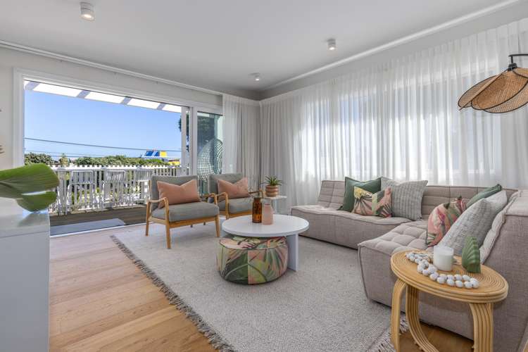 87 The Esplanade Raumati South_19