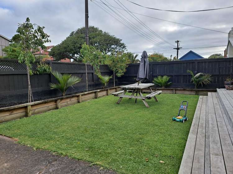 50 Pendarves Street New Plymouth Central_24