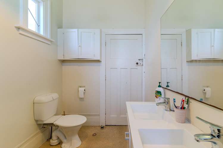 27 Gladstone Road North East Valley_18