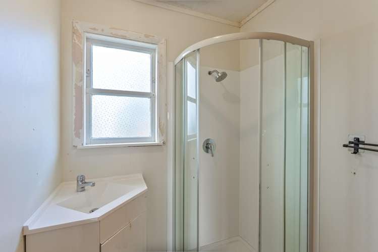 30 Temuera Street Otaki_12