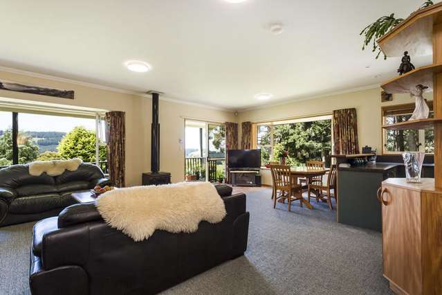 227 Reservoir Road Sawyers Bay_3