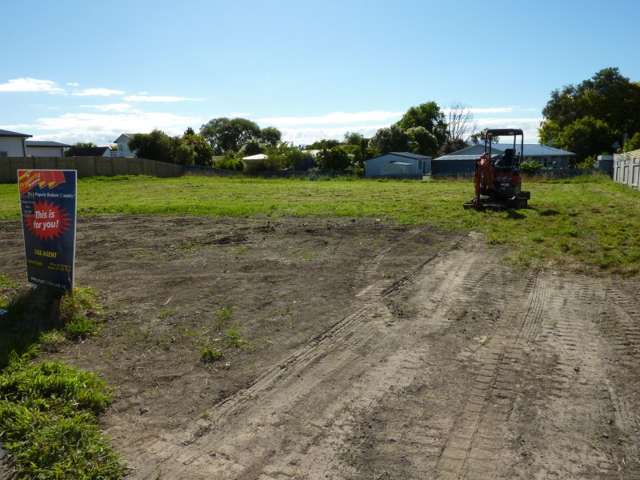 27 Poplar Grove Feilding_4