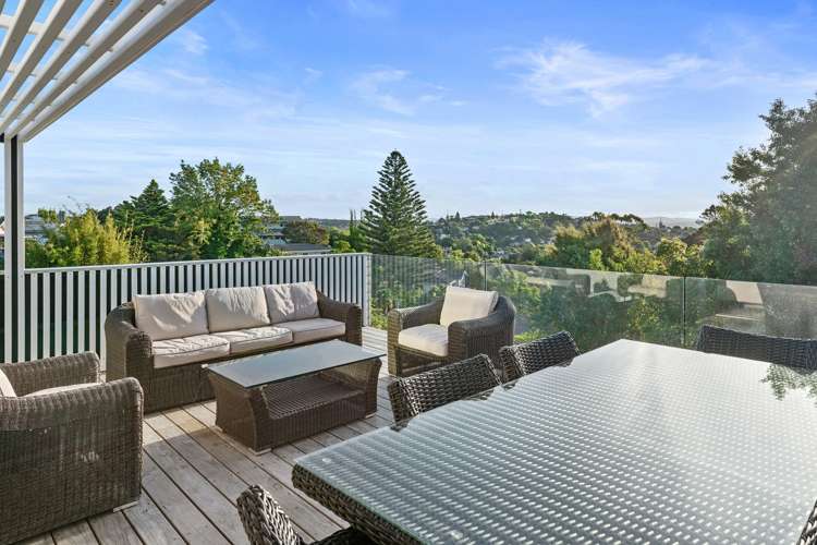 570 Glenfield Road Bayview_11