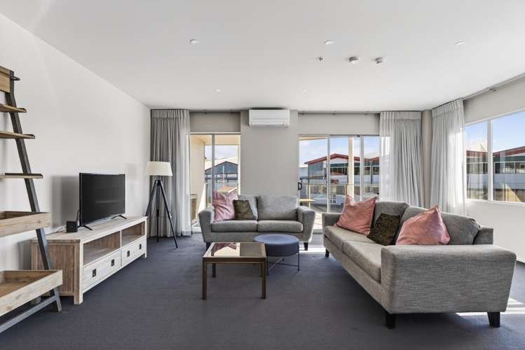 6/90 Customhouse Street Gisborne_5