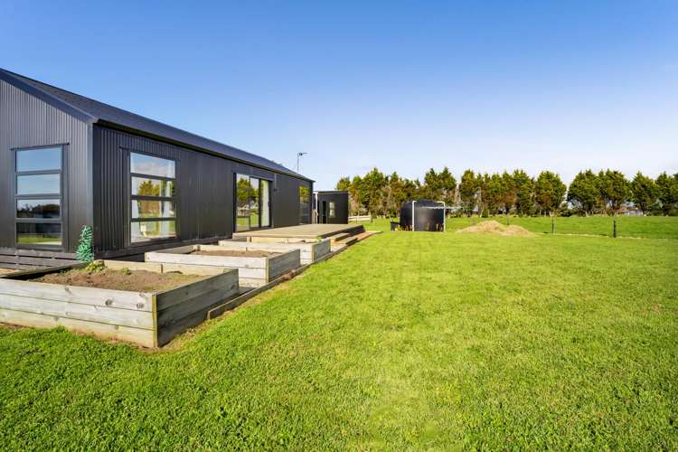 13 Kelly Street Midhirst_15