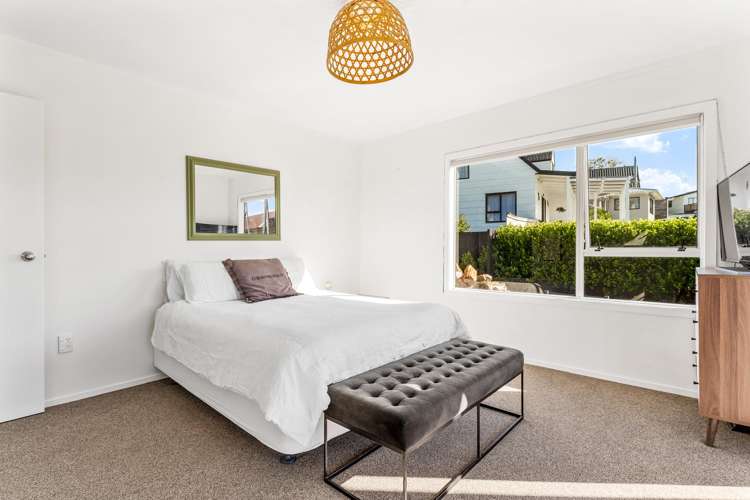 10 Hinemoa Place Snells Beach_19