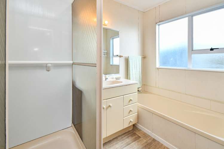 2/30 Sturdee Road Manurewa_11