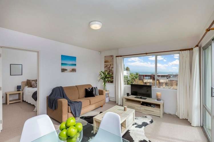 5/5 Curran Street Herne Bay_13