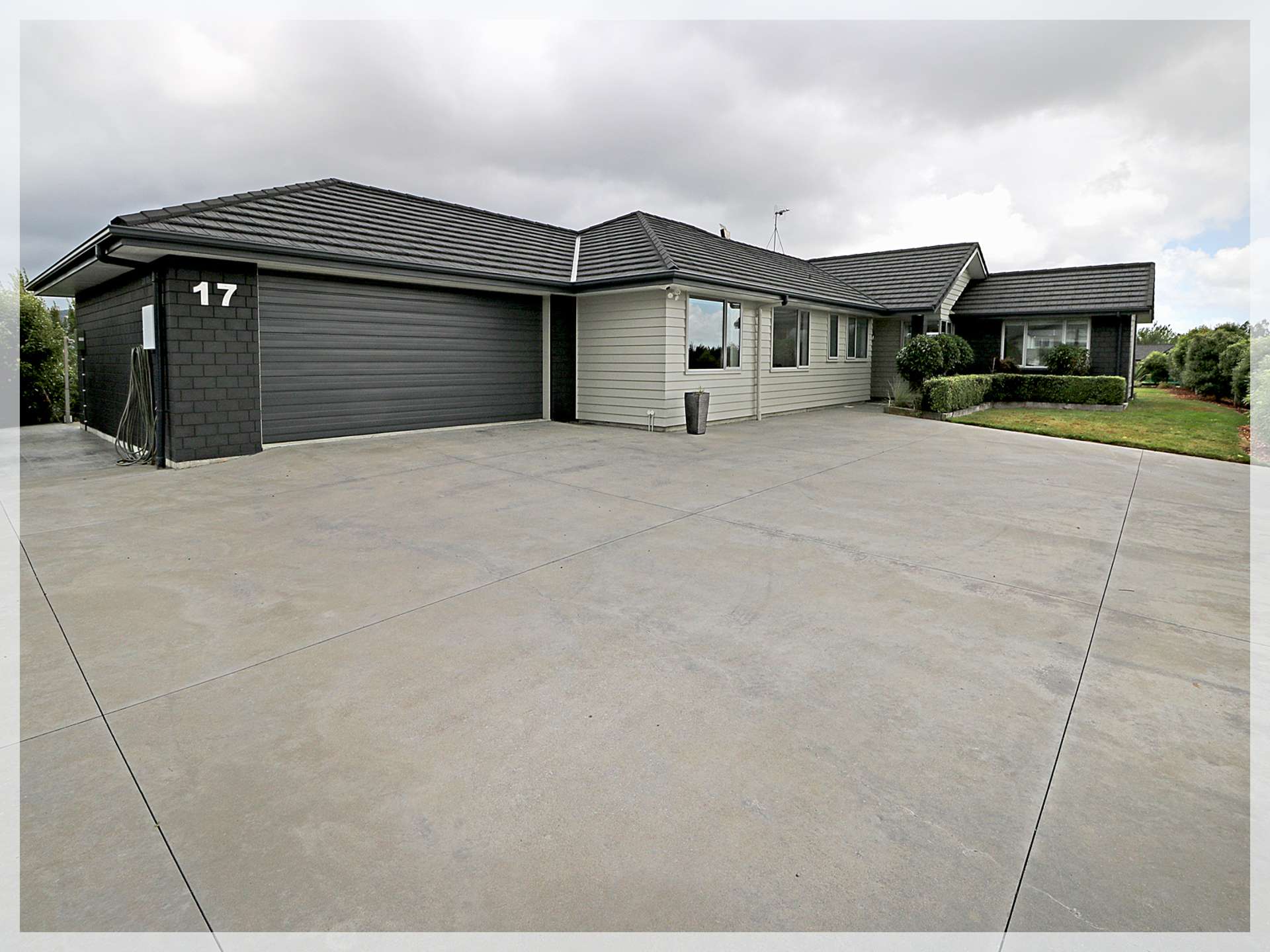 17 Westwood Drive Aokautere Palmerston North City Houses for Sale One Roof