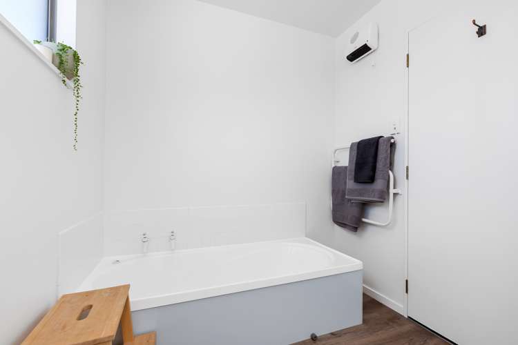 5a Cashmere Grove Witherlea_13