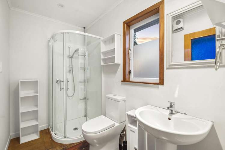 108 Eversleigh Road Belmont_8