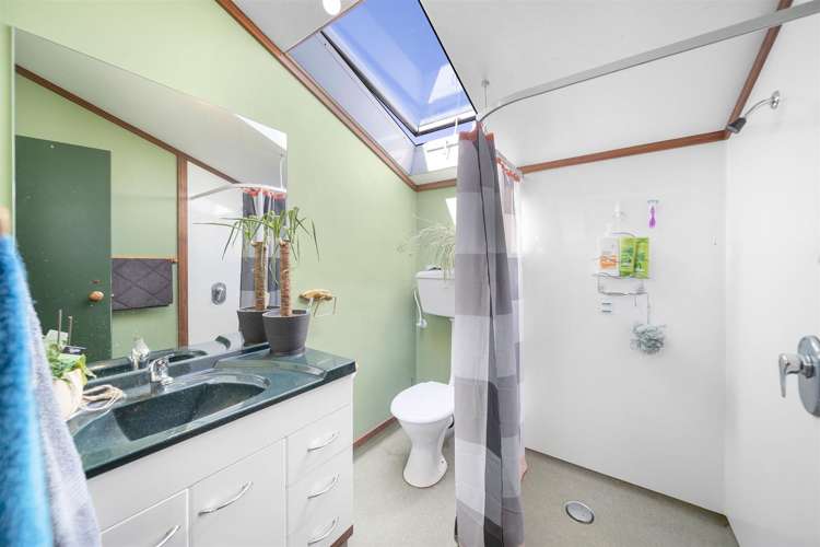 98 Mount Iron Drive Wanaka_9