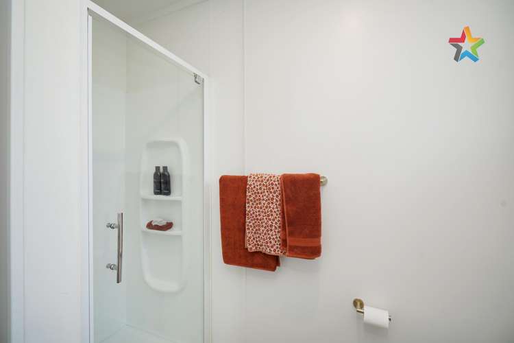 21 Dumbarton Place Strathern_24